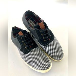 Men’s Ben Sherman , Lace Up Shoe , size 9